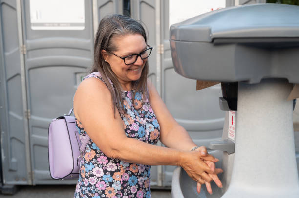 Portable Toilet Options We Offer in Madeira Beach, FL